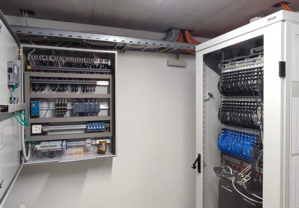 Schaltanlage ETCOM Elektro AG Wetzikon